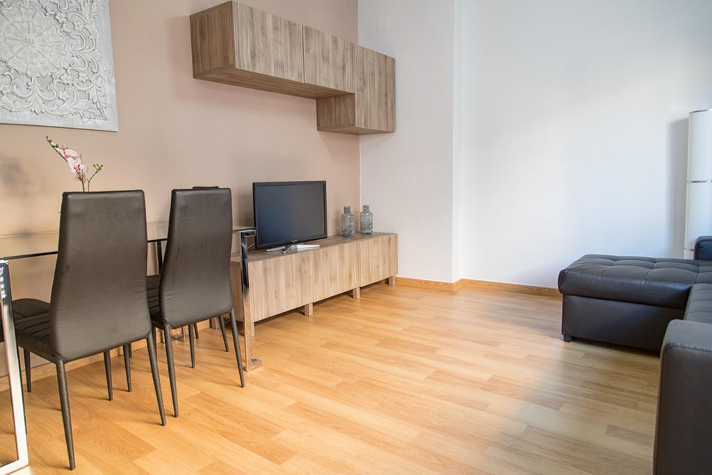 Apartamento Eursu Centro Con Piscina Málaga Dış mekan fotoğraf
